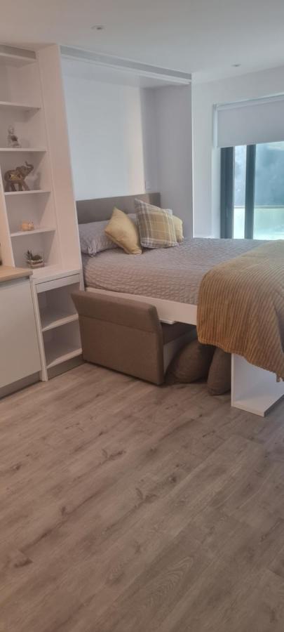 The Hub Gibraltar Appartement Buitenkant foto