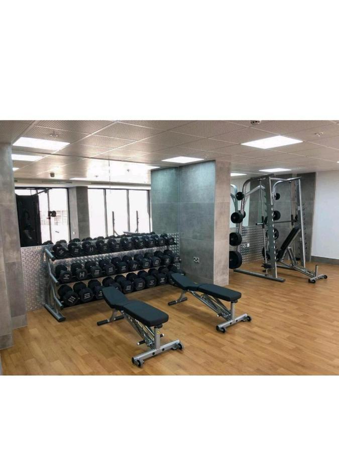 The Hub Gibraltar Appartement Buitenkant foto