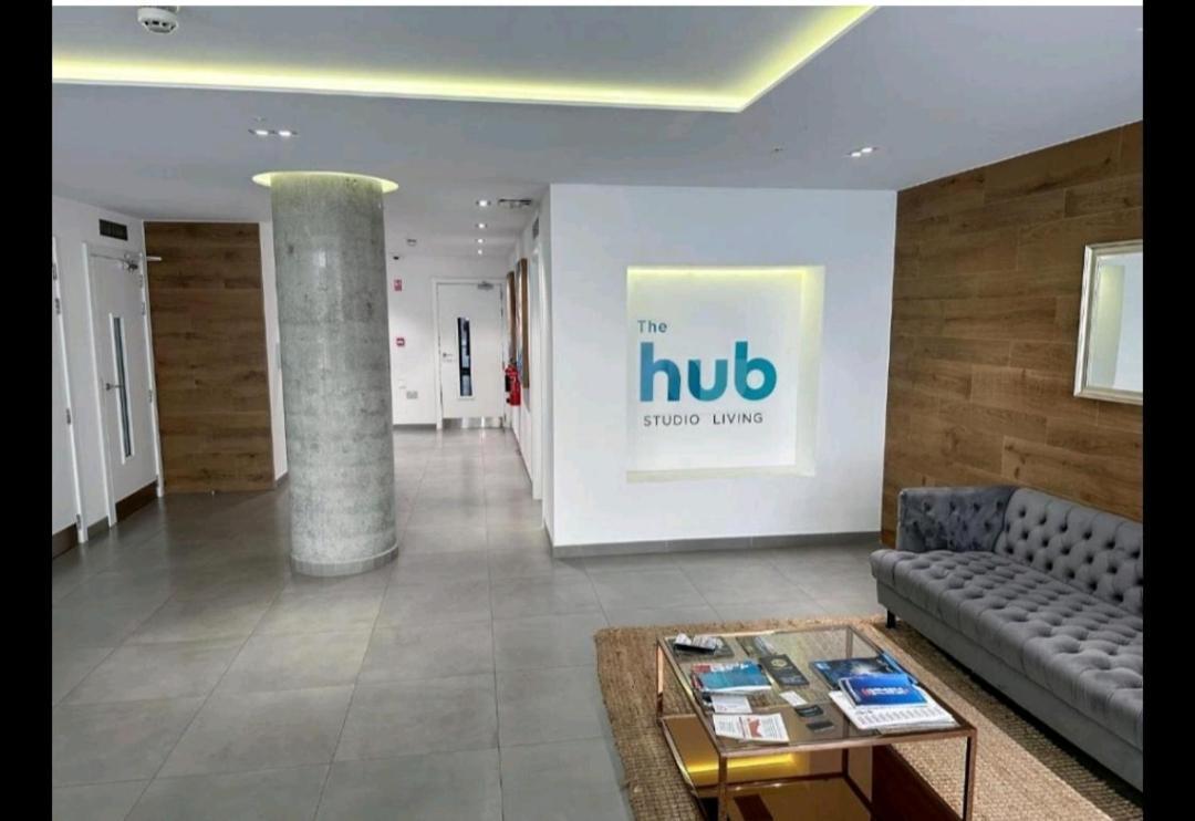 The Hub Gibraltar Appartement Buitenkant foto